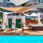 Evala Luxury With Pool And Garden 4* Split