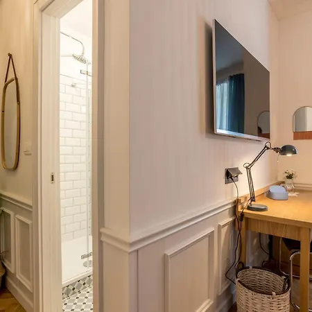 Evala Luxury With Pool And Garden Split