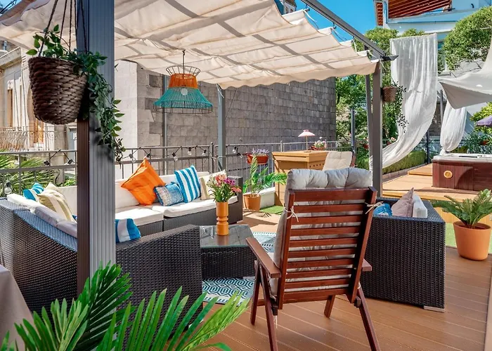 Bed & Breakfast Evala Luxury With Pool And Garden Split