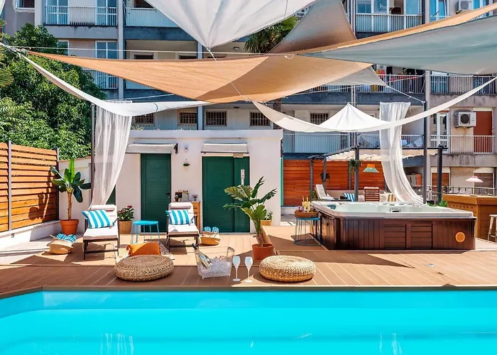 Evala Luxury With Pool And Garden 4* Split